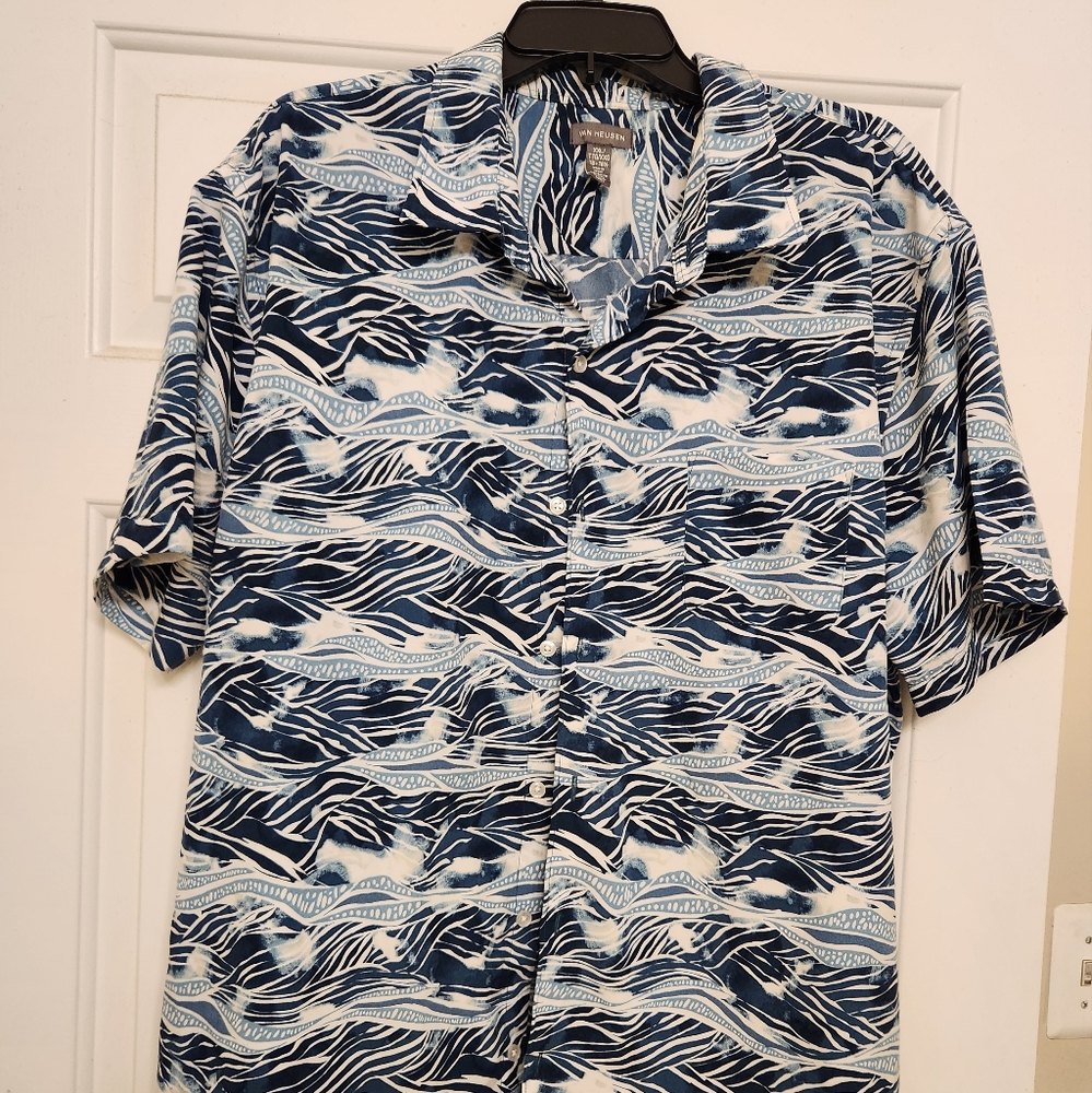 MENS XXL 18-18.5 HAWAIIAN STYLE SHIRT